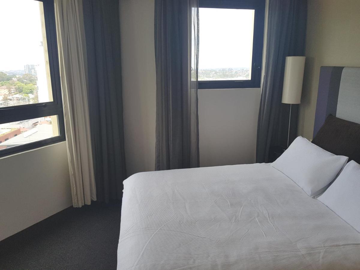 Parramatta Hotel Apartment Sidney Dış mekan fotoğraf