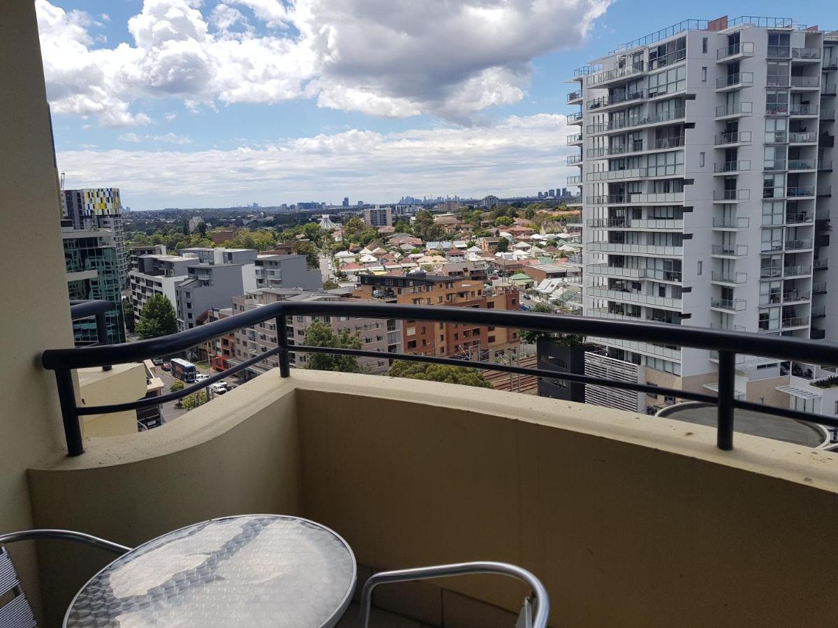 Parramatta Hotel Apartment Sidney Dış mekan fotoğraf